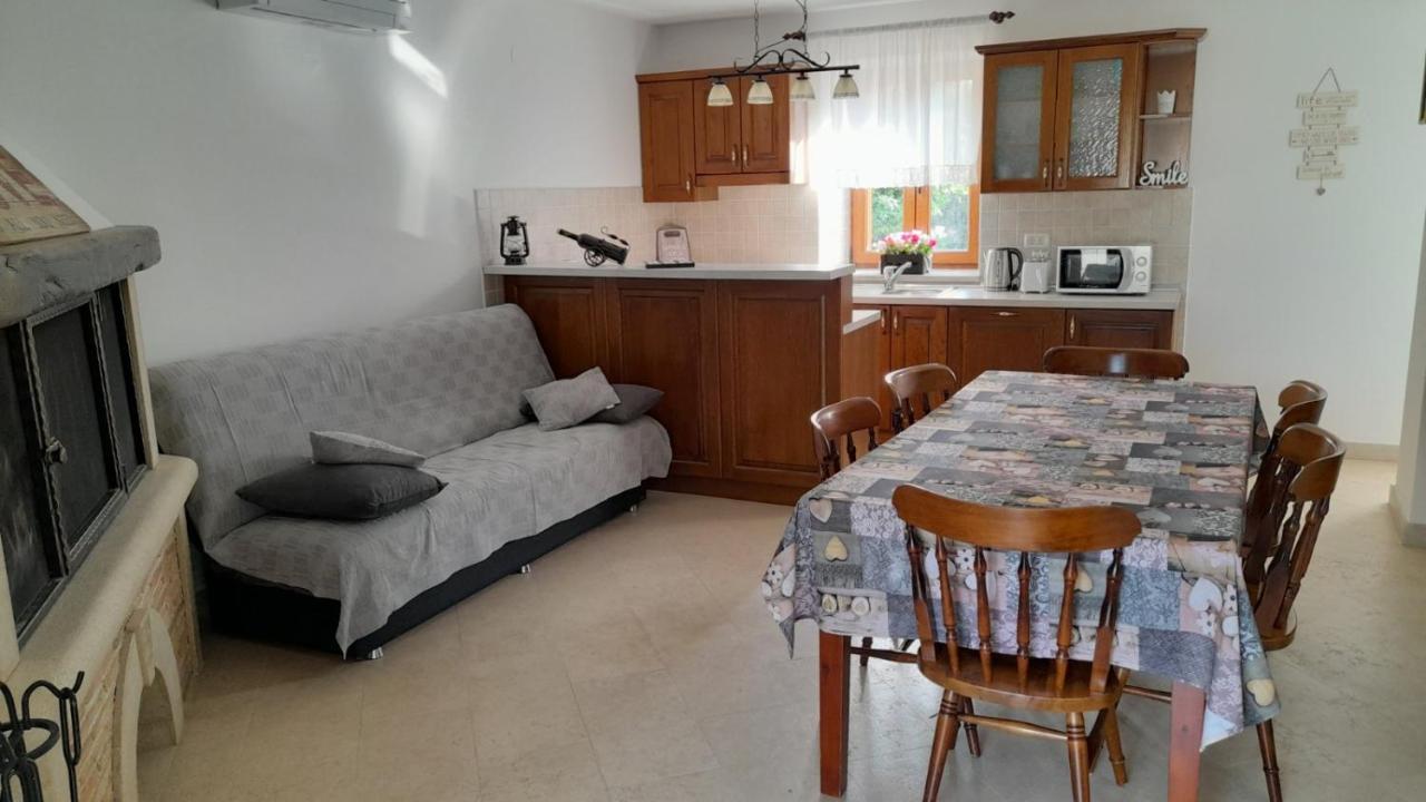 Casa Mandula * Rakotule
